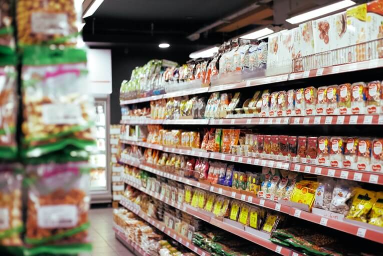 Supermarket food shelf